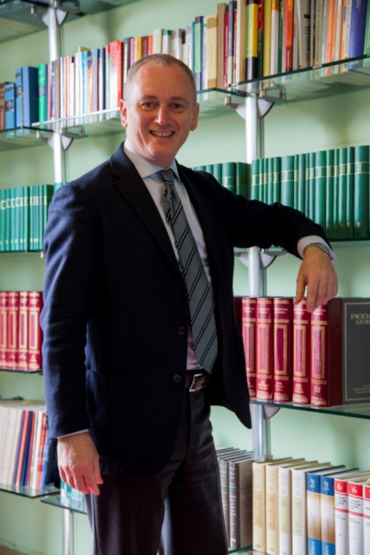 Avv. Luca Ceccaroli
